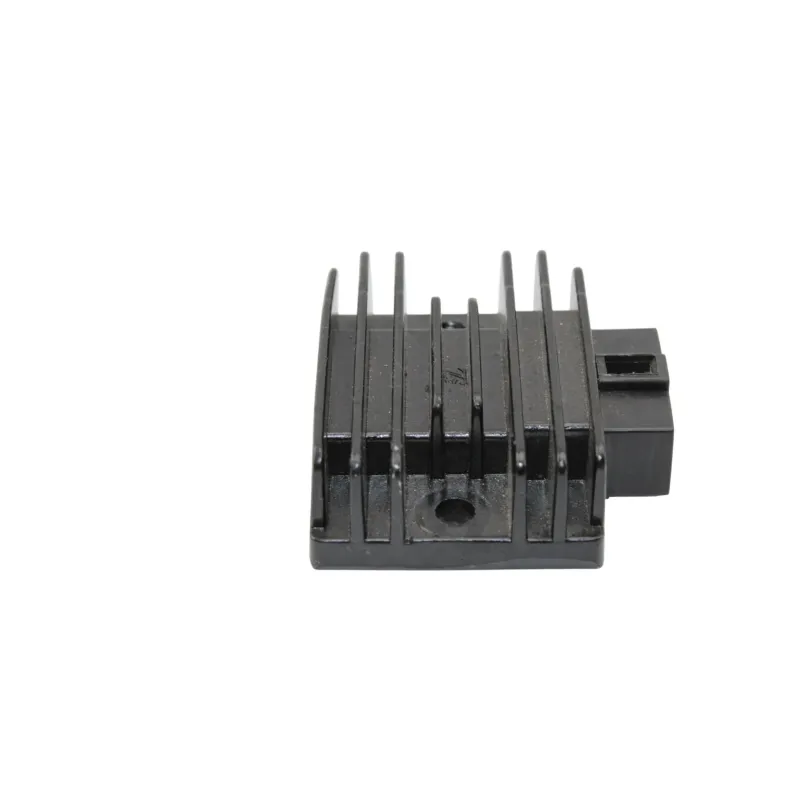 Regulateur charge batterie MASAI BLACK CAFE 125 2017 - 2026