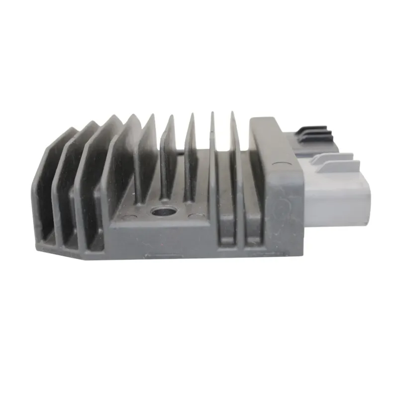 Regulateur charge batterie TRIUMPH TRIDENT 660 2021 - 2025