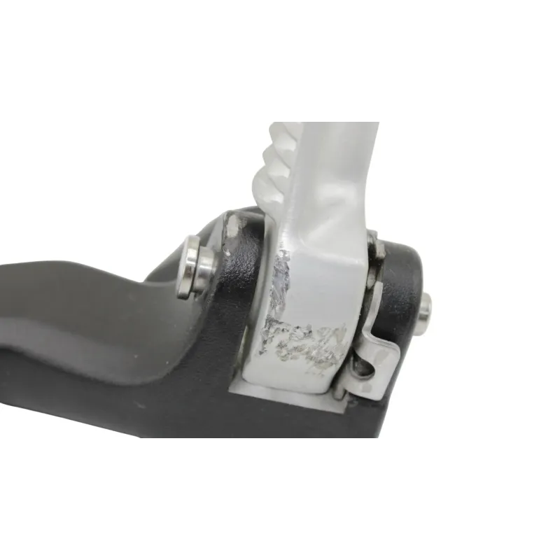 Platine arriere gauche TRIUMPH TRIDENT 660 2021 - 2025