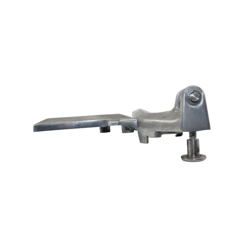 Platine avant droite TRIUMPH TRIDENT 660 2021 - 2025