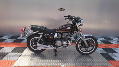 HONDA CB 650 CUSTOM