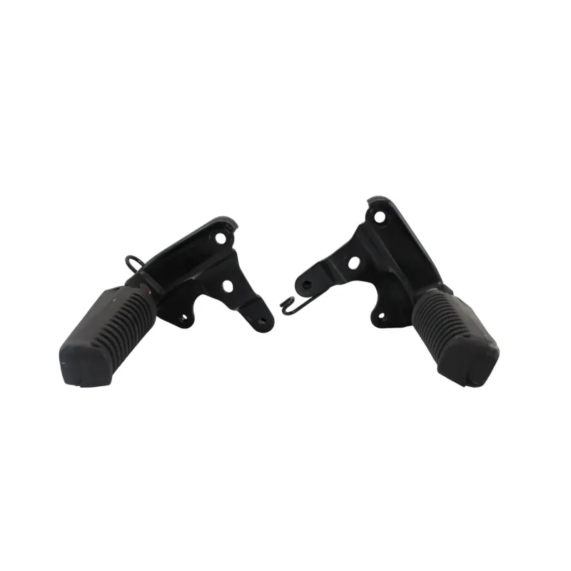 Repose pieds arriere droit YAMAHA XP 500 TMAX 2004 - 2007