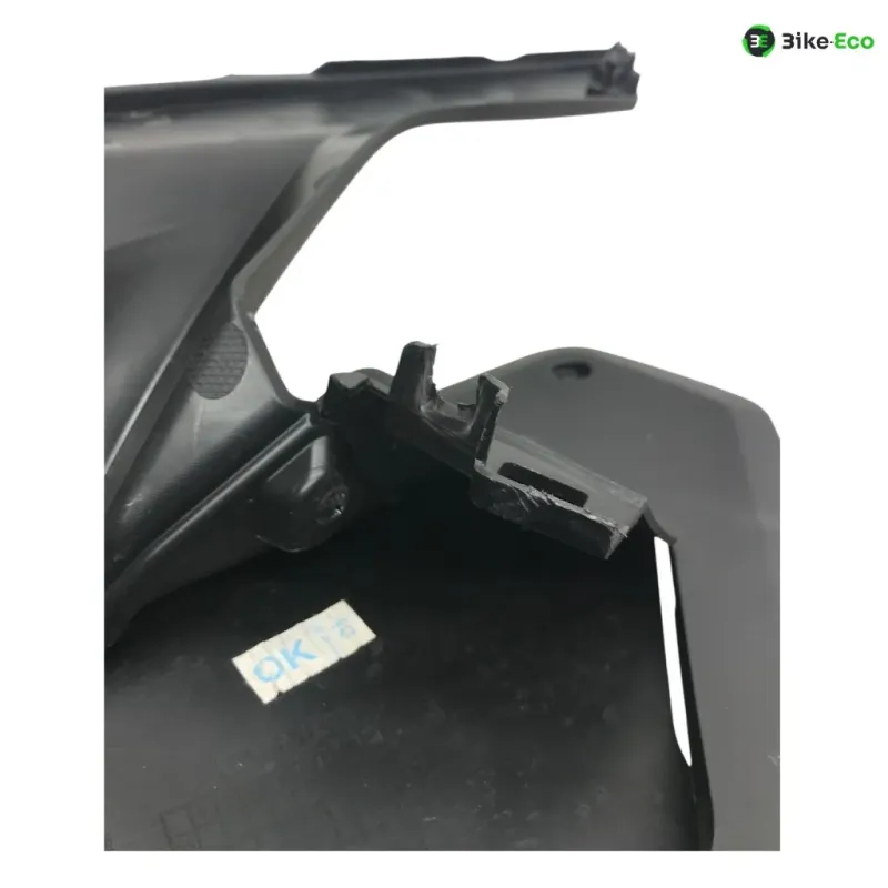 Cache lateral droit CF MOTO NK 800 2023-2025