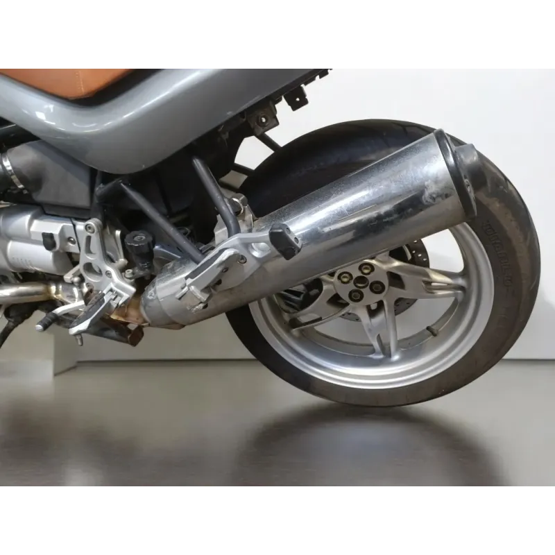 Ecope radiateur droit BMW R 850 R