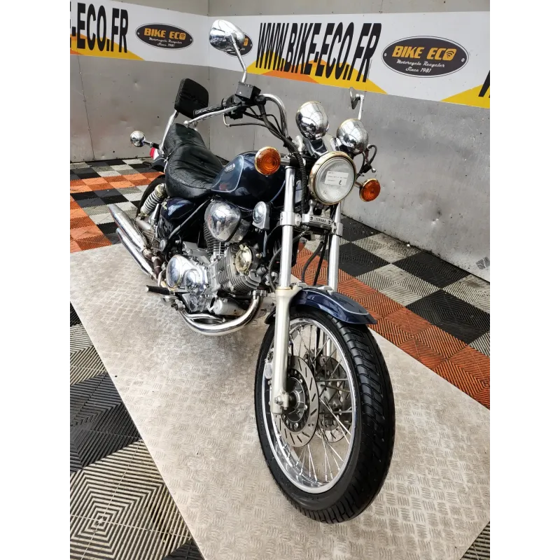 YAMAHA XV 750 VIRAGO