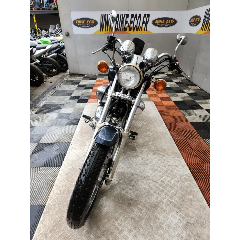YAMAHA XV 750 VIRAGO