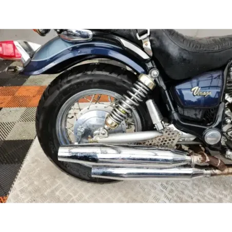 YAMAHA XV 750 VIRAGO