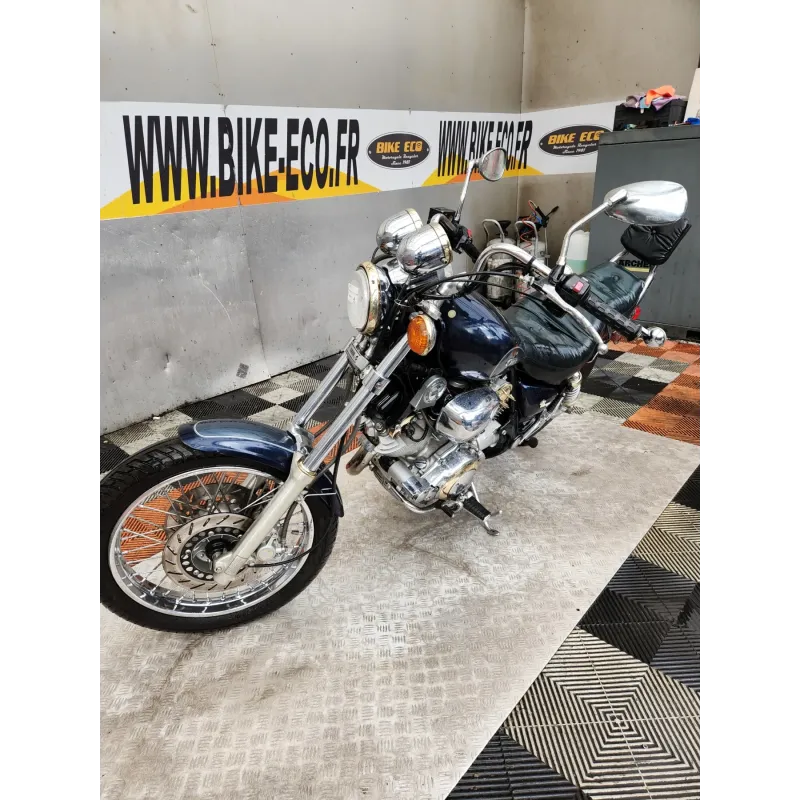 YAMAHA XV 750 VIRAGO