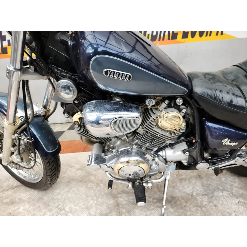 YAMAHA XV 750 VIRAGO