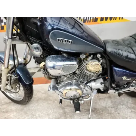 YAMAHA XV 750 VIRAGO