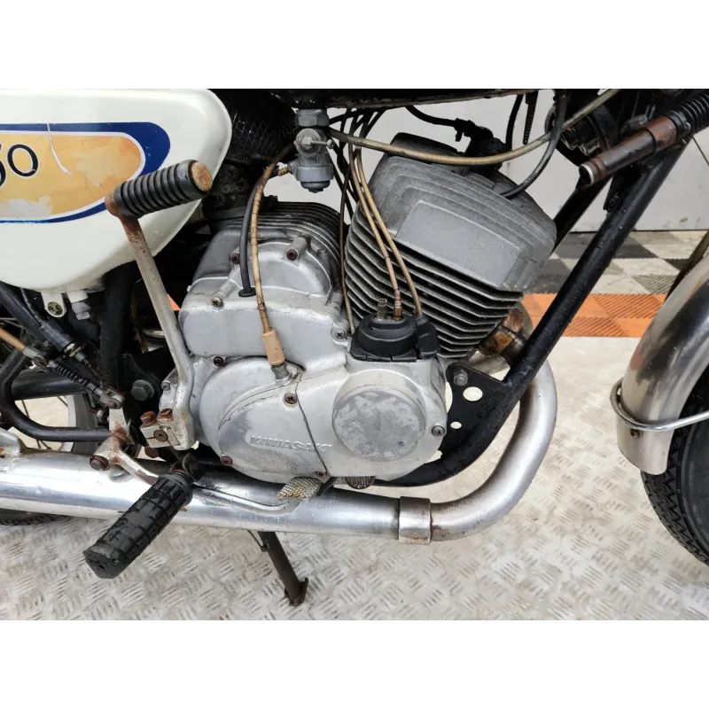 KAWASAKI 350 A7 AVENGER