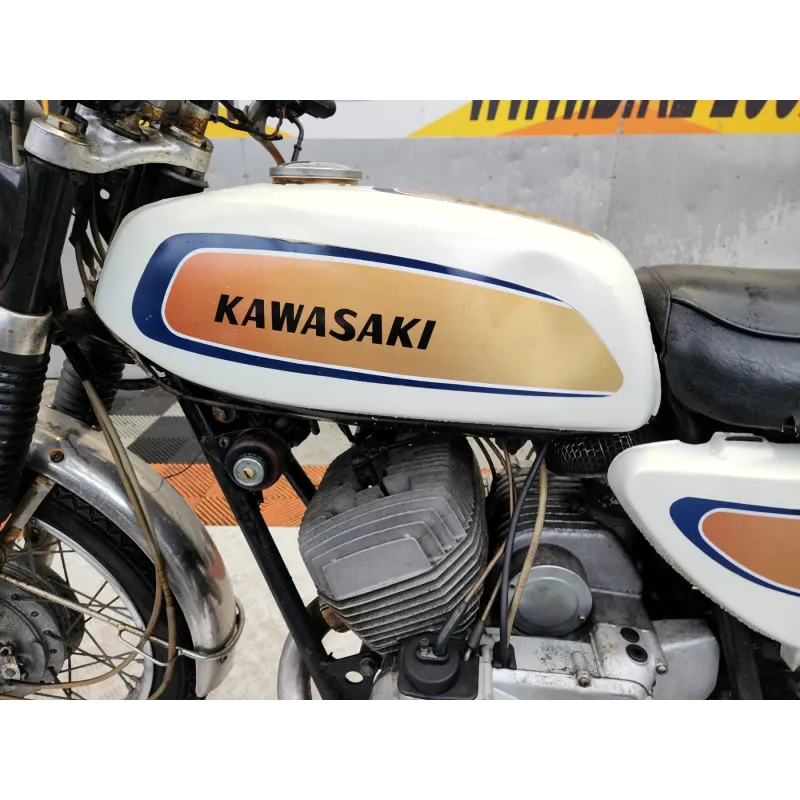 KAWASAKI 350 A7 AVENGER