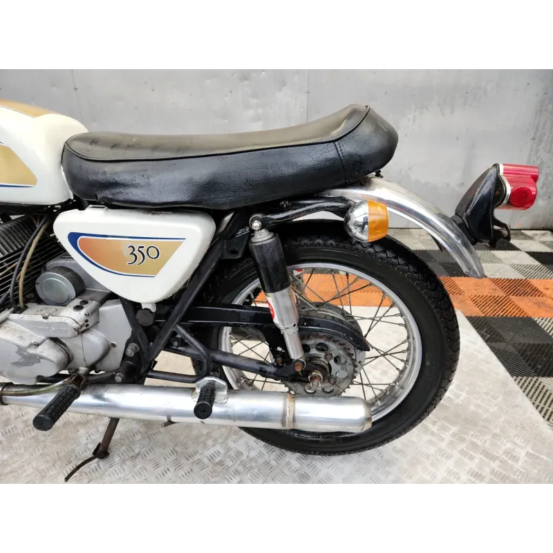 KAWASAKI 350 A7 AVENGER