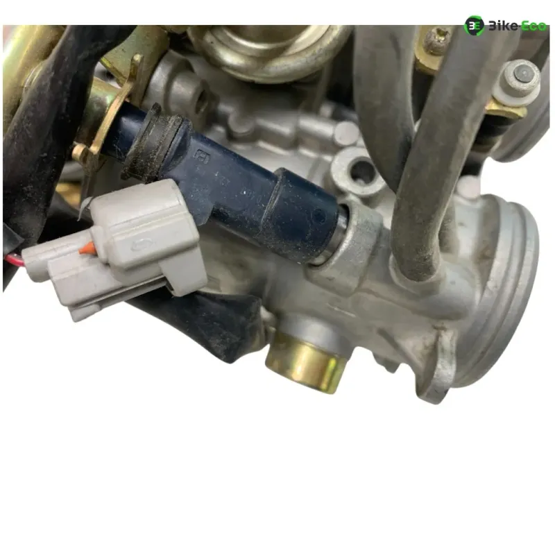 Rampe d'injection YAMAHA YZF 1000 2004-2006 R1