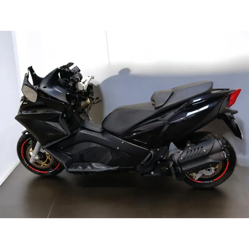 APRILIA SRV 850