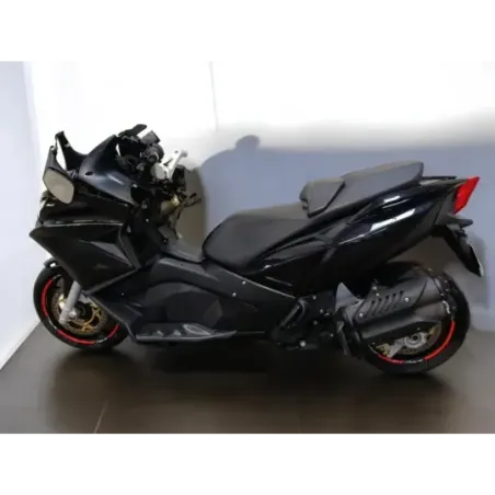 APRILIA SRV 850