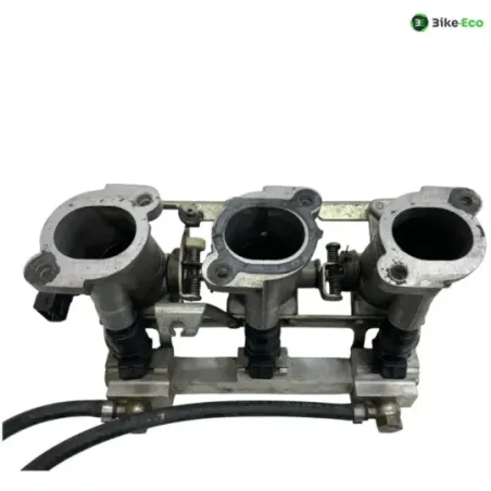 Rampe d'injection TRIUMPH DAYTONA 955 1997-1998 T595