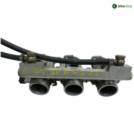 Rampe d'injection TRIUMPH DAYTONA 955 1997-1998 T595