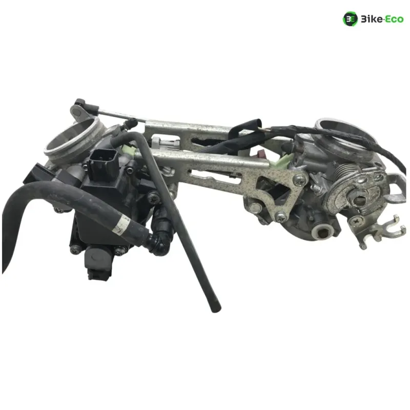 Rampe d'injection SUZUKI SV 650 2007-2015