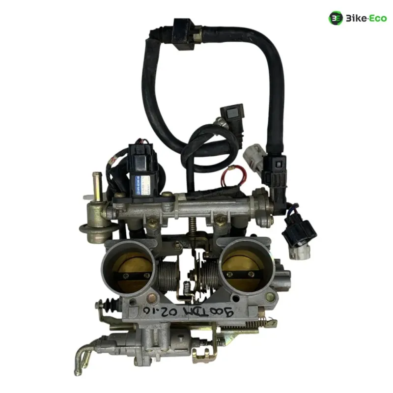 Rampe d'injection YAMAHA TDM 900 2002-2010