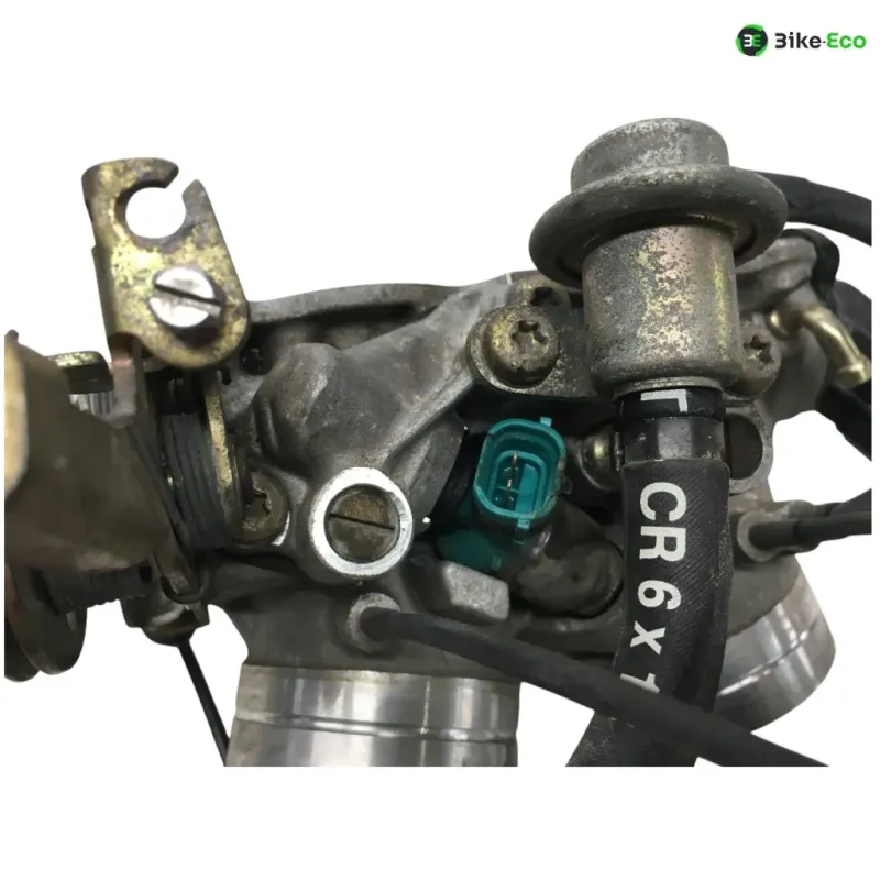Rampe d'injection APRILIA RSV 1000 2002-2005 TUONO R