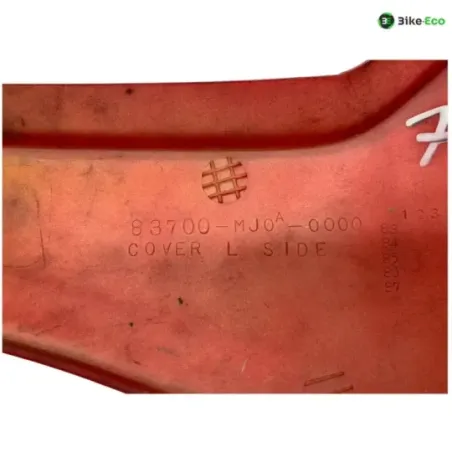 Cache carenage sous selle gauche HONDA CBX 750 F 1984-1987