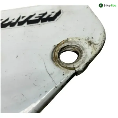 Cache carenage sous selle droit SUZUKI GSXR 1100 1986-1988