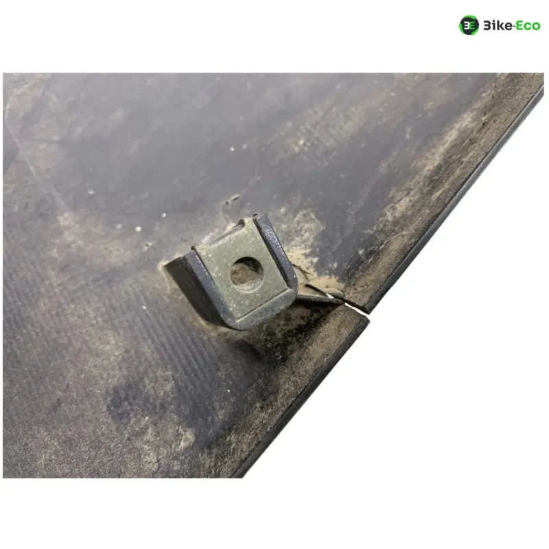 Cache flanc de carenage gauche YAMAHA TDM 900 2002-2010