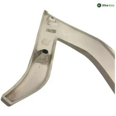 Cache carenage coque arriere droit TRIUMPH SPEED TRIPLE 1050 2005-2007