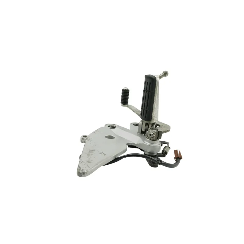 Platine avant droite YAMAHA FZ6 600 FAZER S 2004 - 2006