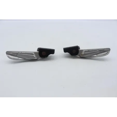 Repose pieds arriere droit PEUGEOT TWEET 125 2010 - 2016