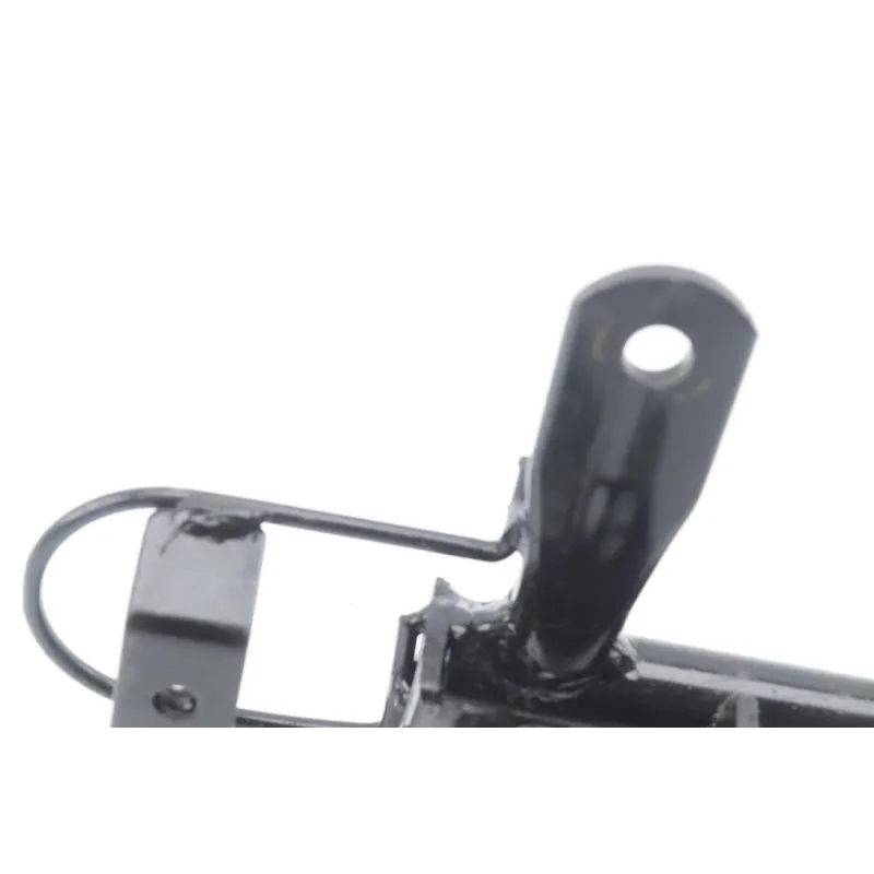 Repose pieds arriere droit CF MOTO E CHARM 125 2005 - 2010