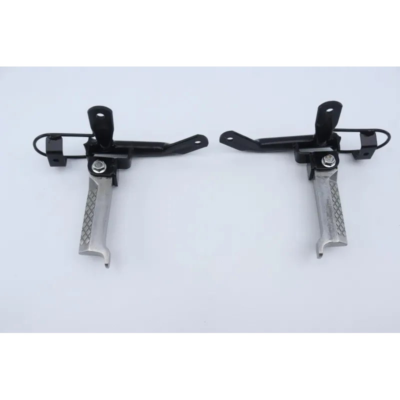 Repose pieds arriere droit CF MOTO E CHARM 125 2005 - 2010
