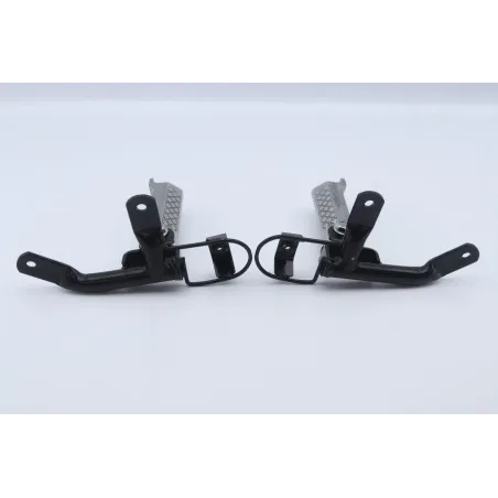 Repose pieds arriere droit CF MOTO E CHARM 125 2005 - 2010