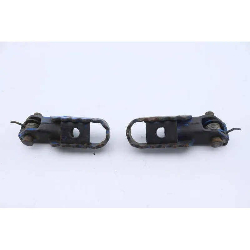 Repose pieds avant droit SUZUKI TS 125 1982 - 1989