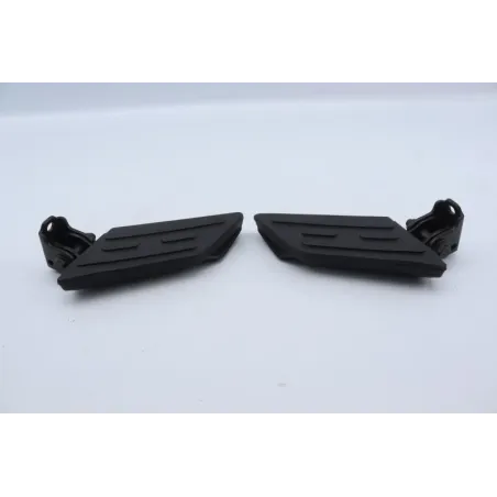 Repose pieds avant droit PEUGEOT KISBEE 50 RS 2011 - 2017