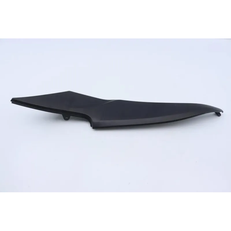 Demi flanc selle droit KAWASAKI ER6 650 N 2005 - 2008