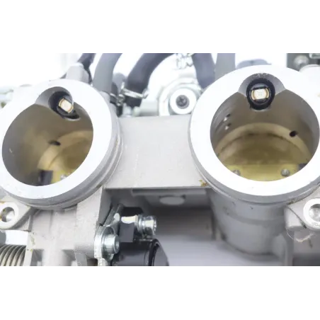 Rampe d'injection YAMAHA FJR 1300 2016 - 2020