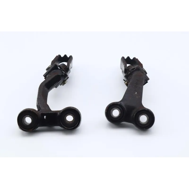 Repose pieds avant droit SUZUKI DR 650 RSE 1992 - 1997