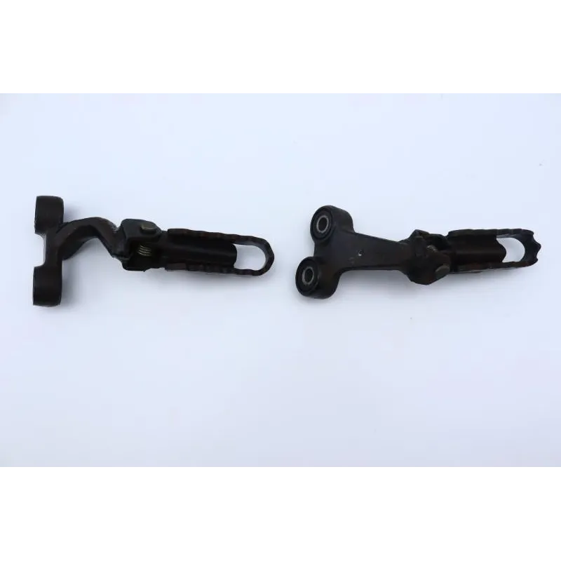 Repose pieds avant droit SUZUKI DR 650 RSE 1992 - 1997