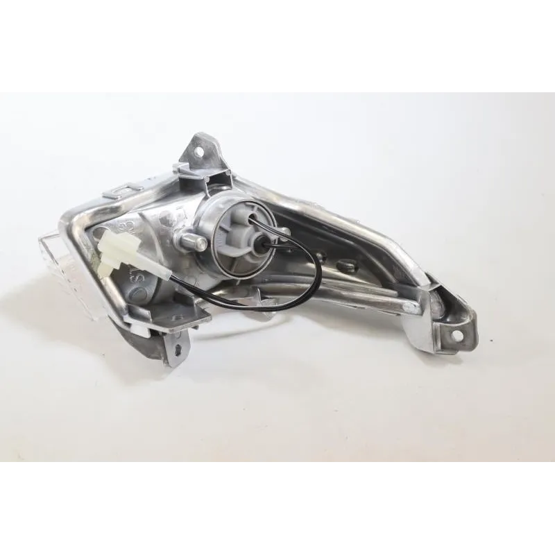 Clignotant avant gauche SUZUKI GSR 600 2006 - 2011
