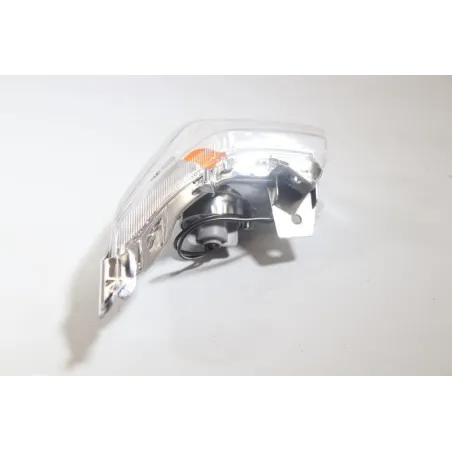 Clignotant avant gauche SUZUKI GSR 600 2006 - 2011