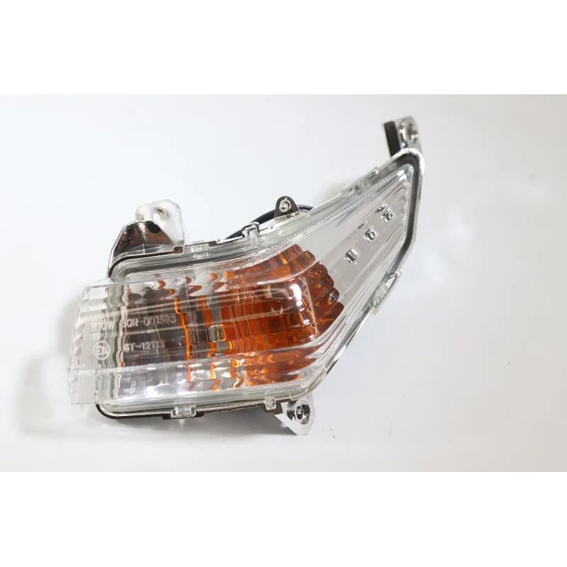 Clignotant avant gauche SUZUKI GSR 600 2006 - 2011