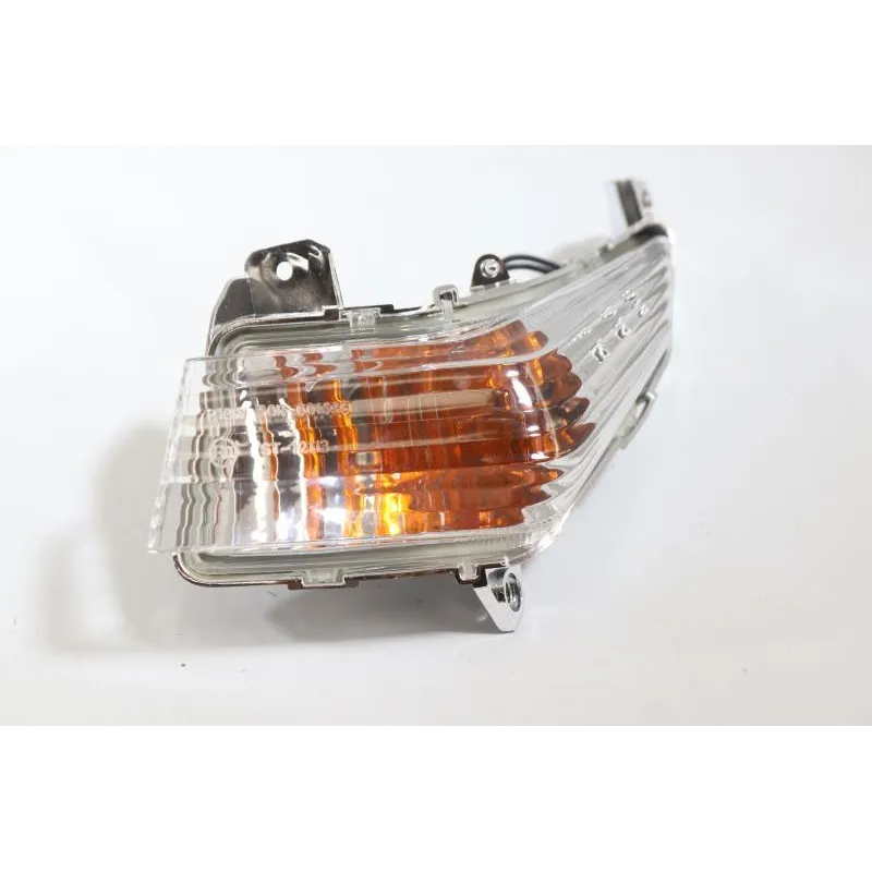 Clignotant avant gauche SUZUKI GSR 600 2006 - 2011
