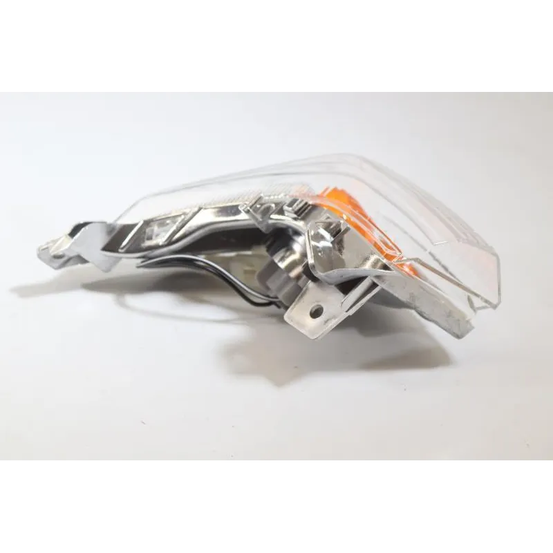 Clignotant avant gauche SUZUKI GSR 600 2006 - 2011