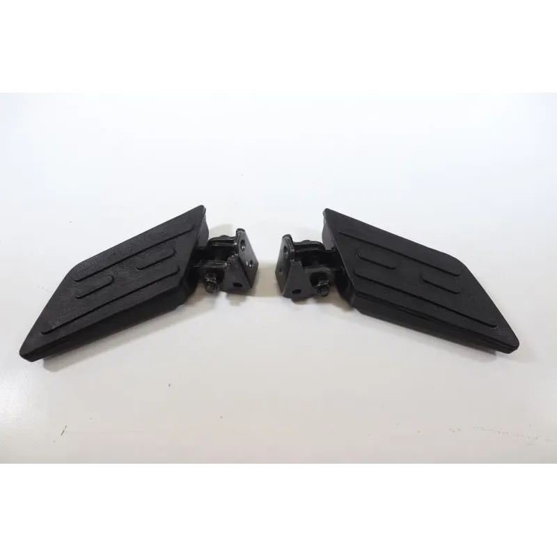 Repose pieds arriere droit PEUGEOT KISBEE 50 2018 - 2021