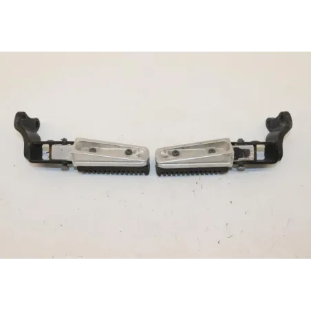Repose pieds arriere droit YAMAHA YPR 125 XMAX 2006 - 2009