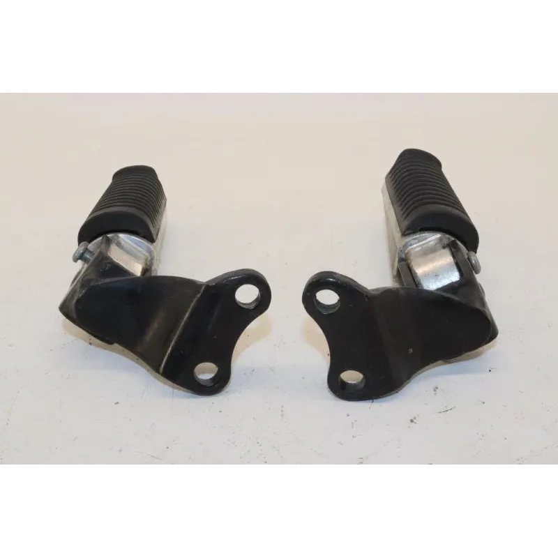 Repose pieds arriere droit YAMAHA YPR 125 XMAX 2006 - 2009
