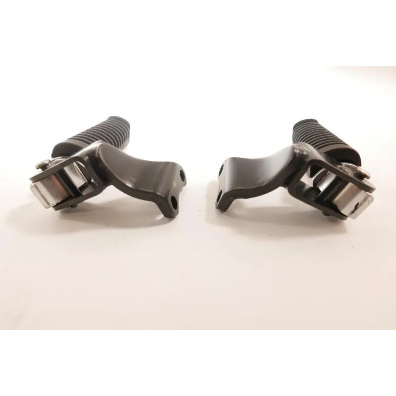 Repose pieds arriere droit YAMAHA YPR 125 XMAX 2006 - 2009