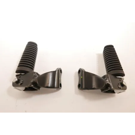 Repose pieds arriere droit YAMAHA YPR 125 XMAX 2006 - 2009